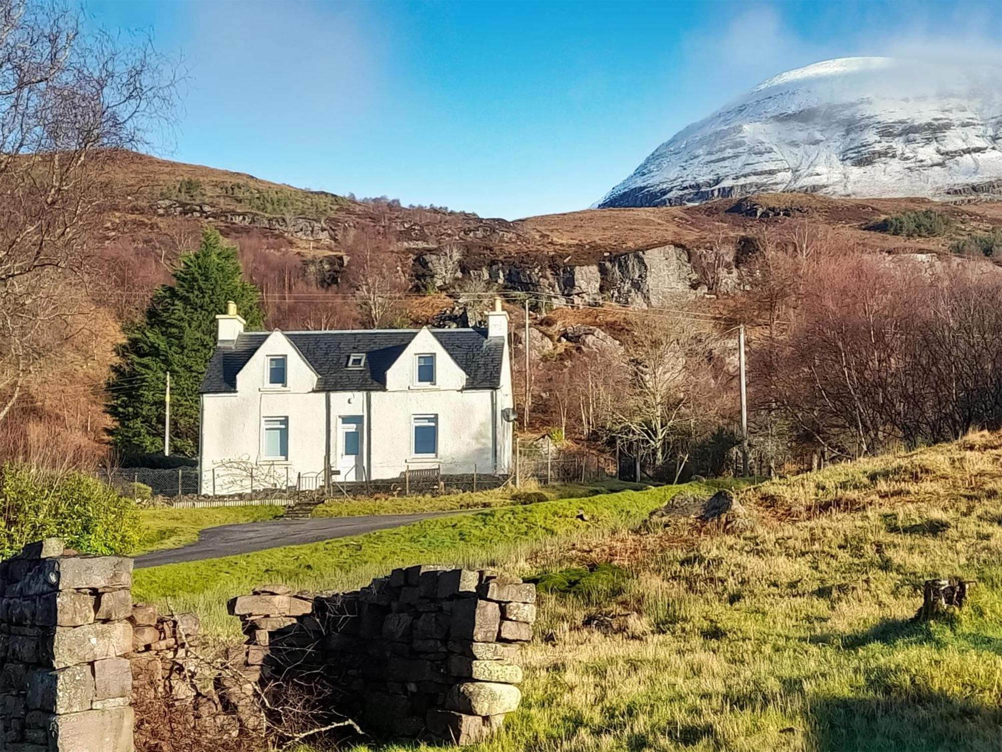 Sunnybank Cottage Inveralligin エクステリア 写真